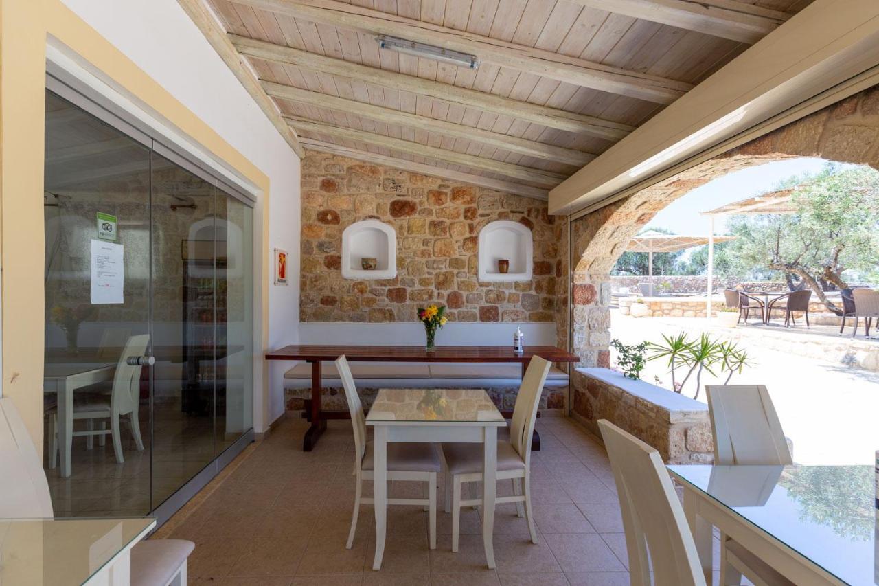 Voula Resort Elafonissos Eksteriør billede