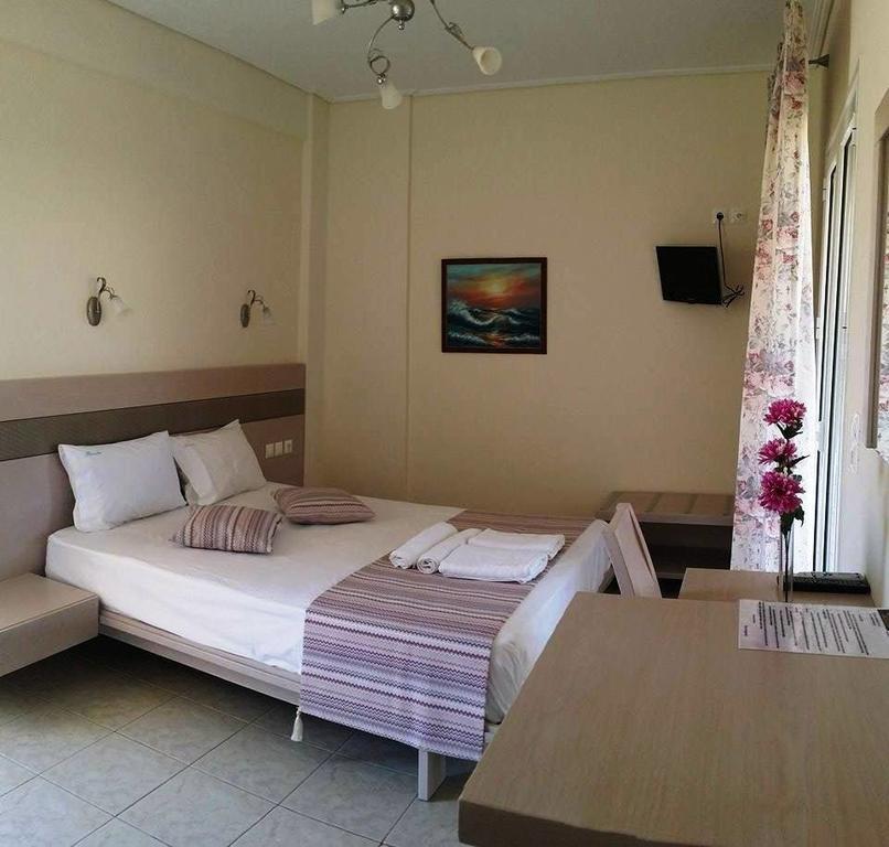 Voula Resort Elafonissos Værelse billede